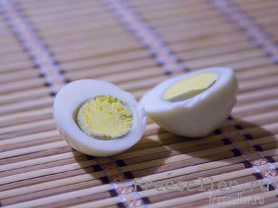 Как очень быстро почистить яйцо