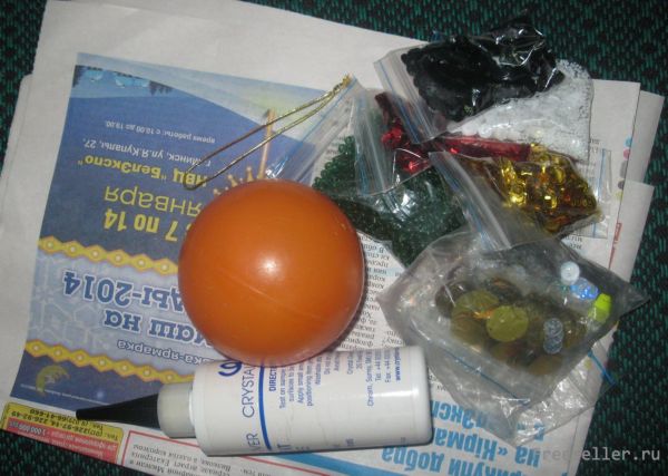 Елочная игрушка из папье-маше