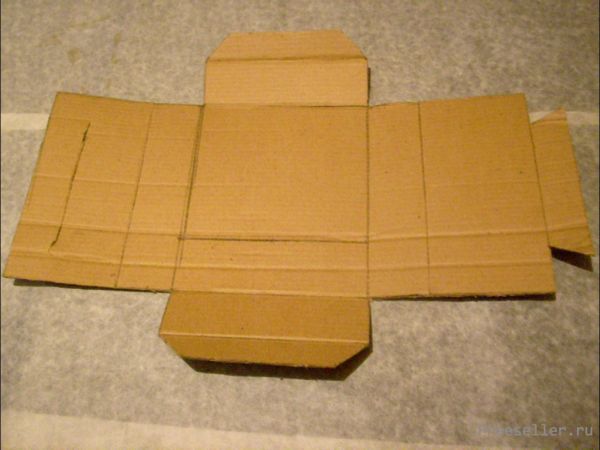 Делаем картонную коробочку своими руками