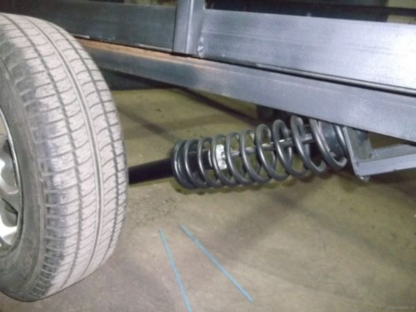 Самодельный прицеп под мототехнику - рама и подвеска