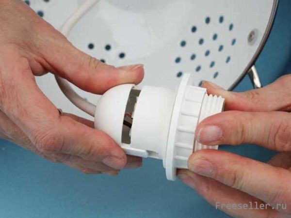 Изготовление светильника из дуршлага