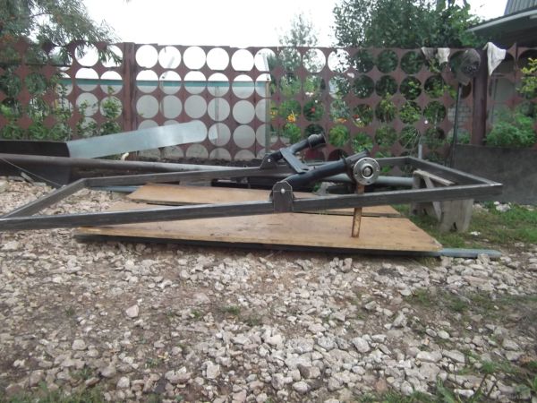 Самодельный прицеп для перевозки катамарана