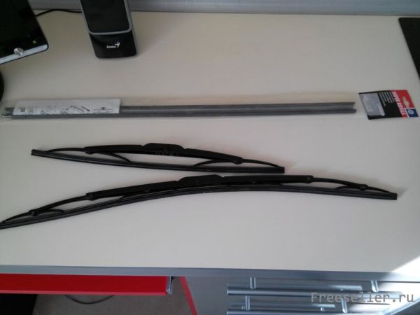 Замена резинок на щетках стеклоочистителя своими руками
