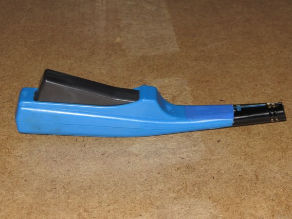 Пьезозажигалка