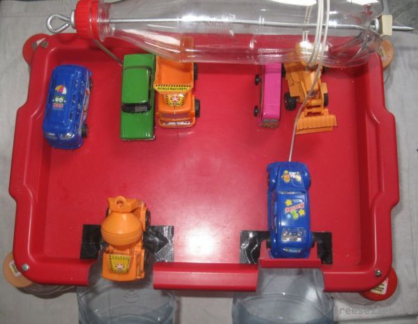 Игрушка. Паркинг для машин своими руками