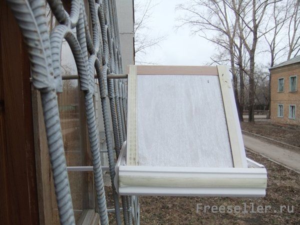 Птичья столовая из подручных материалов