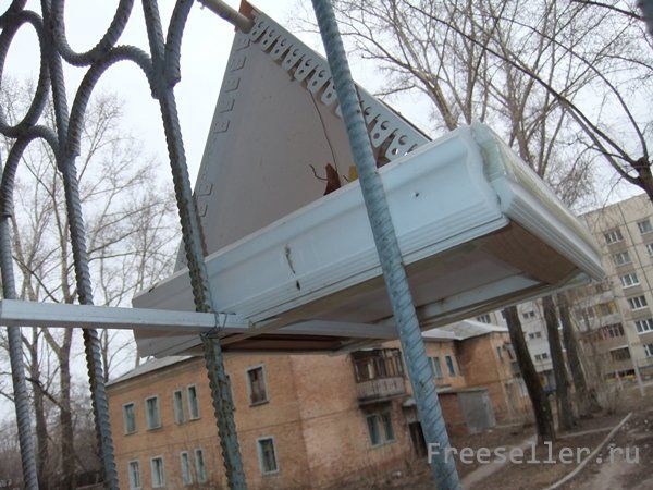 Птичья столовая из подручных материалов