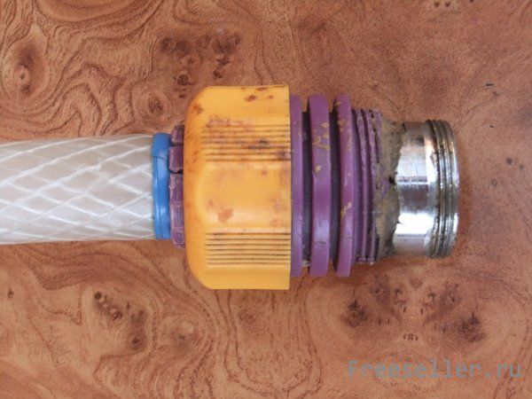 Самодельный переходник для шланга для подключения к смесителю