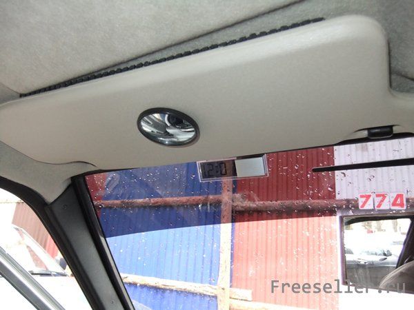 Как установить часы в салоне авто