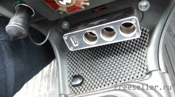 Дополнительные гнезда подключения прикуривателя