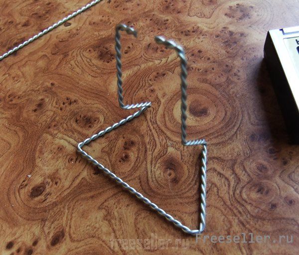 Подставка для часов своими руками