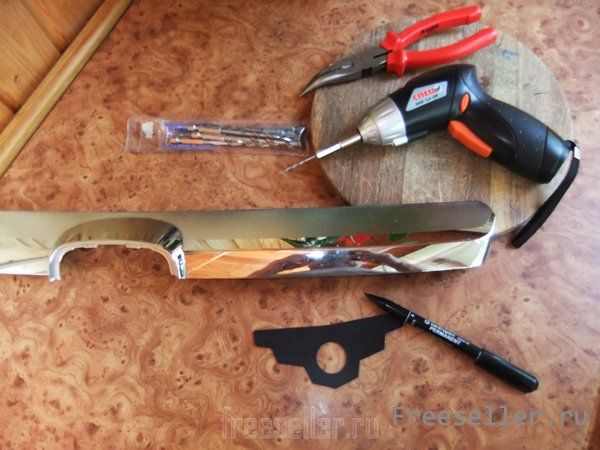 Защита замка задней дверцы от обледенения