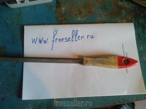 Ручки для инструмента из засохших кисточек