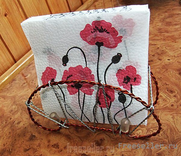 Салфетница из витой проволоки