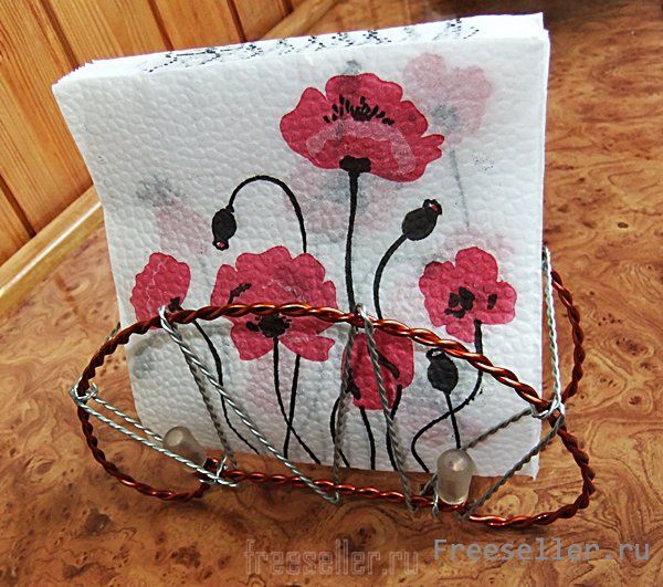 Салфетница из витой проволоки