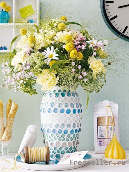 Как украсить вазу мозаикой