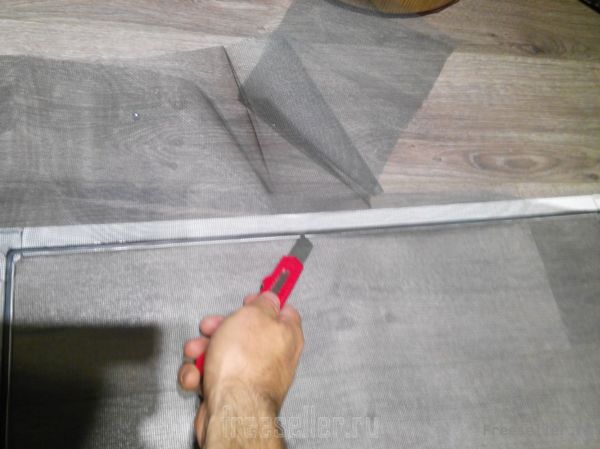 Сборка москитной сетки своими руками