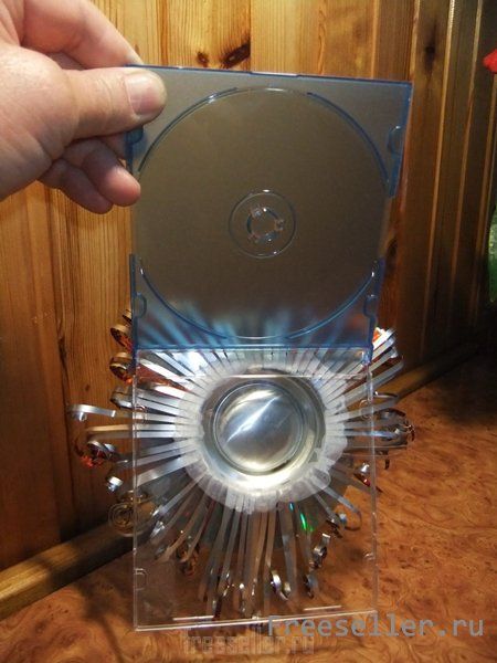 Львенок из CD диска - процесс изготовления
