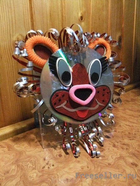 Львенок из CD диска