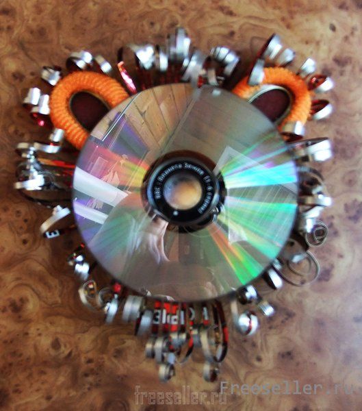 Львенок из CD диска - процесс изготовления