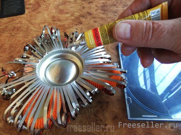 Львенок из CD диска - процесс изготовления