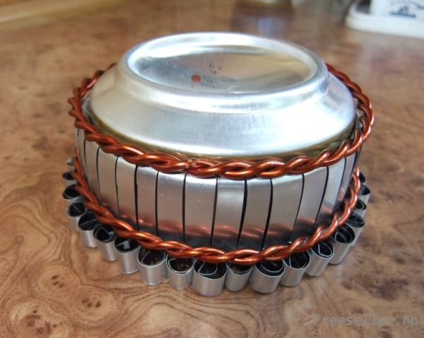 процесс изготовления аромолампы из алюминиевой банки