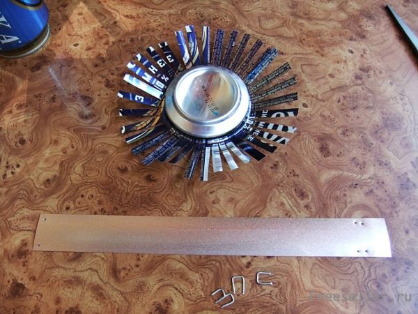 процесс изготовления аромолампы из алюминиевой банки