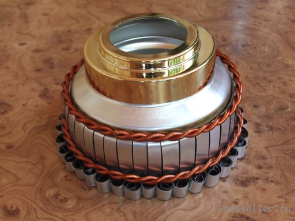 процесс изготовления аромолампы из алюминиевой банки