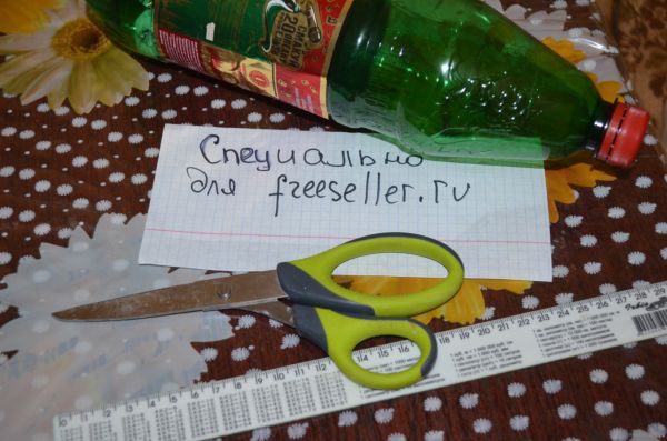 Материалы и инструменты для изготовления подставки для карандашей Мышка из пластиковой бутылки