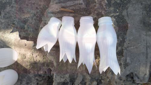 Процесс изготовления цветов из пластиковых бутылок