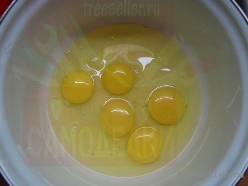 Процесс приготовления хрустящих вафель