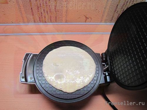 Процесс приготовления хрустящих вафель