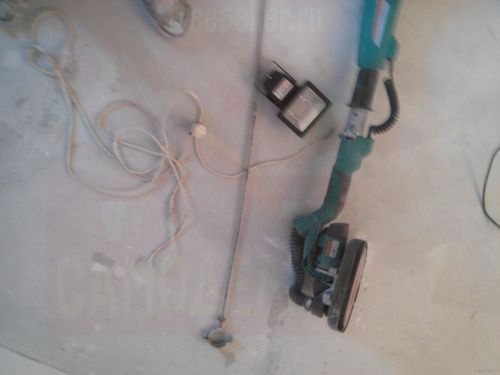 Шлифовка стен и потолков без пыли шлифмашиной Sturm DWS6016