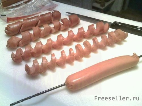 Как приготовить спиральные сосиски
