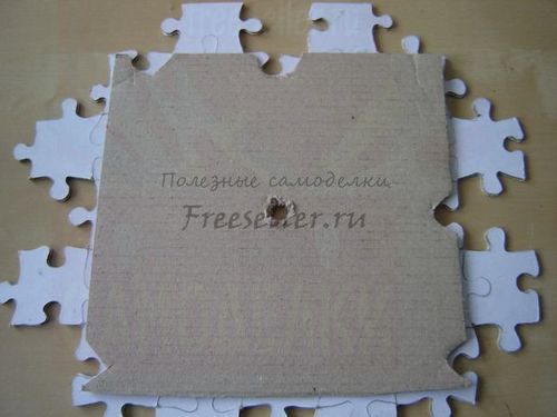 Процесс изготовления пазлов часов