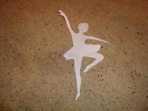 Балеринка из бумаги