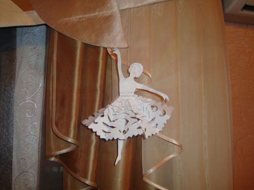 Балеринка из бумаги