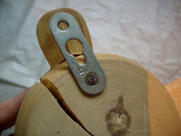 Мастерим настенный светильник из копилки