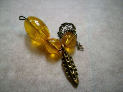 Мастерим украшения из невидимок и бусин