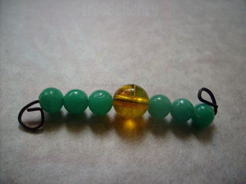 Мастерим украшения из невидимок и бусин