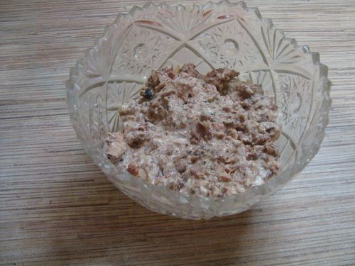 Процесс приготовления салата Мимоза