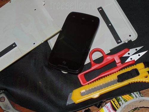 Материалы и инструменты для изготовления чехла из кожи