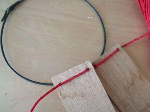 Процесс изготовления круглого скворечника