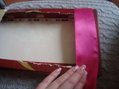 Процесс изготовления фоторамки из коробки для конфет