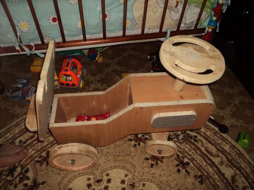 Трактор для ребенка своими руками