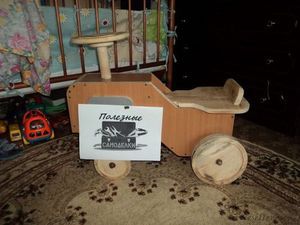 Самодельный деревянный трактор для ребенка