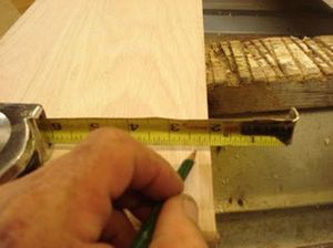 Процесс изготовления деревянной вешалки своими руками