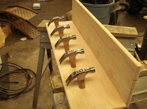 Процесс изготовления деревянной вешалки своими руками