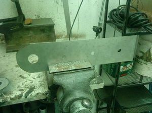 Процесс изготовления подставки для обуви с регулировкой высоты своими руками