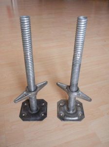 Процесс изготовления подставки для обуви с регулировкой высоты своими руками